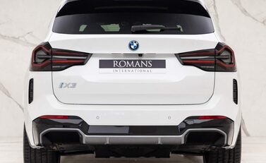 BMW Ix3 M Sport Pro 22