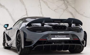 McLaren 765LT V8 SSG 5