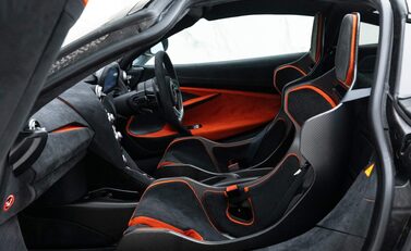 McLaren 765LT V8 SSG 9