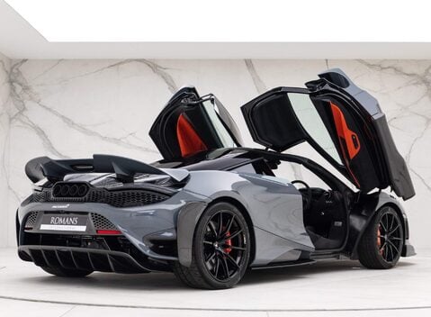 McLaren 765LT V8 SSG 21