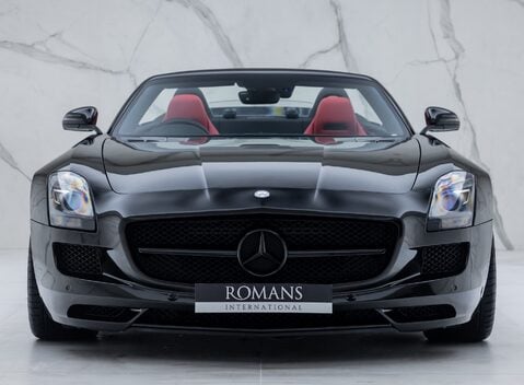 Mercedes-Benz SLS AMG ROADSTER 10