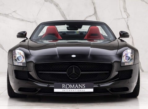 Mercedes-Benz SLS SLS AMG ROADSTER 17