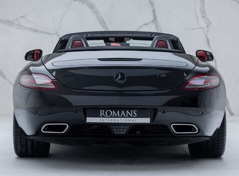 Mercedes-Benz SLS AMG ROADSTER 11