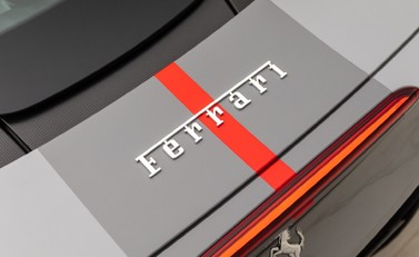 Ferrari SF90 Stradale 27