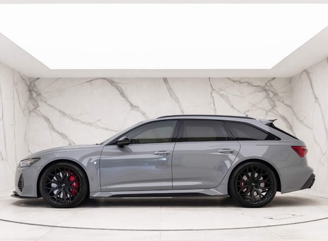 Audi RS6 Avant Carbon Black 3