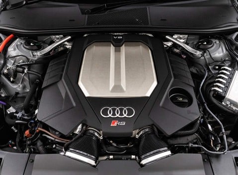 Audi RS6 Avant Carbon Black 33