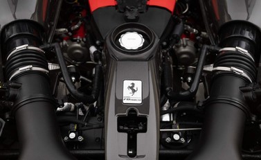 Ferrari F8 Tributo TRIBUTO 34