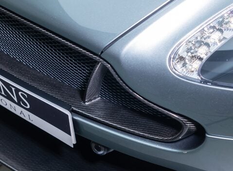 Aston Martin V8 Vantage AMR 29