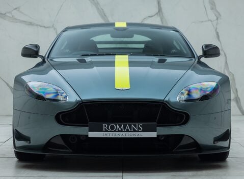 Aston Martin V8 Vantage AMR 7