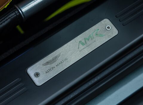 Aston Martin V8 Vantage AMR 24