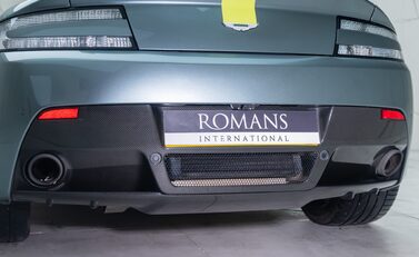 Aston Martin V8 Vantage AMR 40