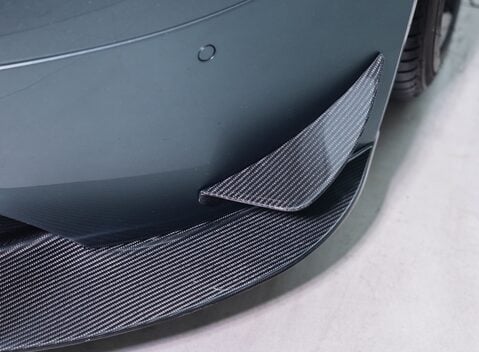 Aston Martin V8 Vantage AMR 31