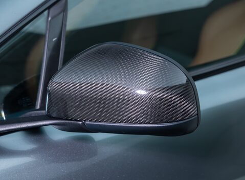 Aston Martin V8 Vantage AMR 35