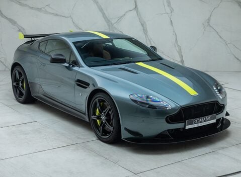 Aston Martin V8 Vantage AMR 11