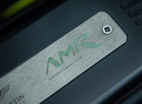 Aston Martin V8 Vantage AMR 25