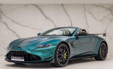Aston Martin Vantage F1 Edition Roadster 1