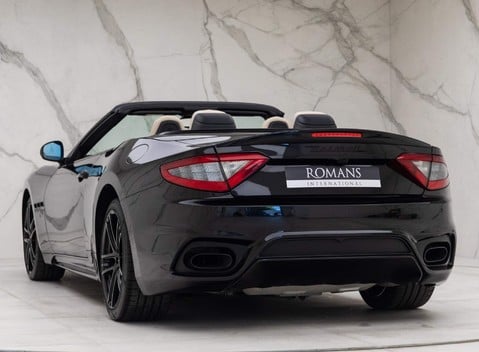 Maserati Grancabrio SPORT 6