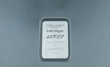 Aston Martin Vantage GT8 43