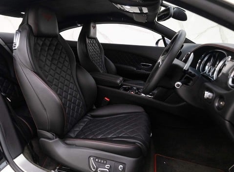 Bentley Continental GT V8 S 6