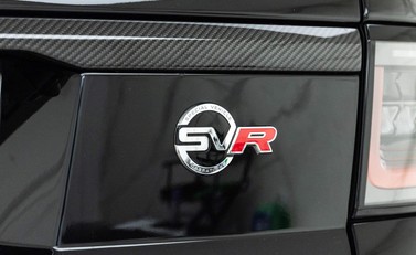 Land Rover Range Rover Sport SVR CARBON EDITION 33