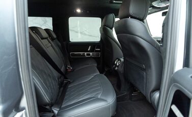 Mercedes-Benz G Series AMG G 63 4MATIC 10