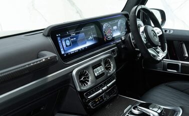 Mercedes-Benz G Series AMG G 63 4MATIC 12