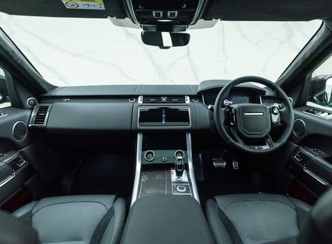 Land Rover Range Rover Sport 5.0 SVR Carbon Edition 13