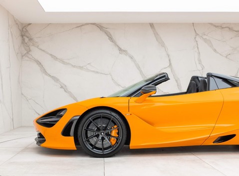 McLaren 720S Spider Peformance 41