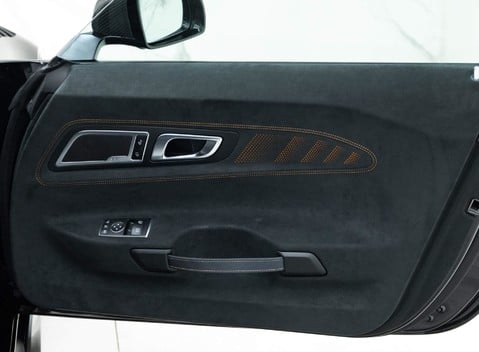Mercedes-Benz Amg GT Black Series 14