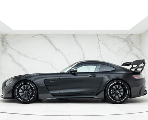 Mercedes-Benz Amg GT Black Series 