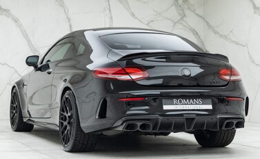 Mercedes-Benz C63 S Coupe Brabus 9