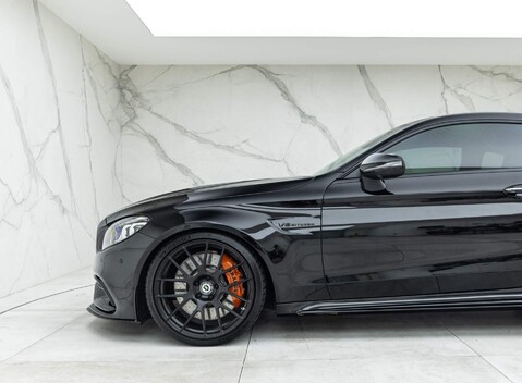 Mercedes-Benz C63 S Coupe Brabus 32