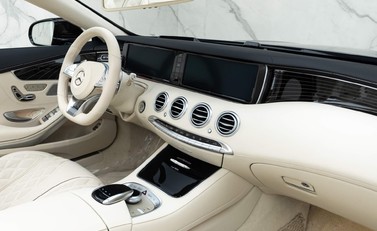Mercedes-Benz S Class S650 Cabriolet Maybach 12