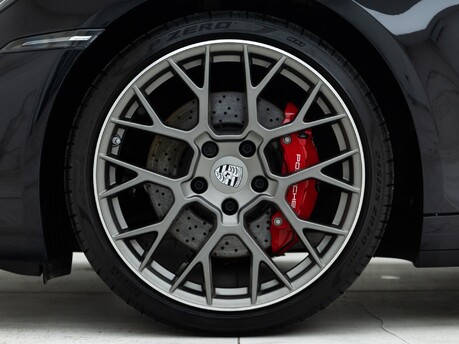 Porsche 911 Targa 4S (992)