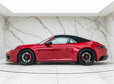 Porsche 911 Carrera GTS Cabriolet (992) 5