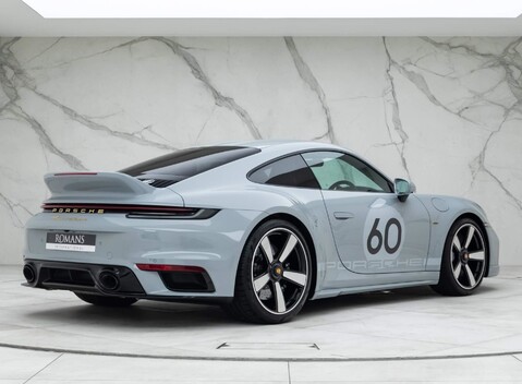 Porsche 911 (992) Sport Classic 3