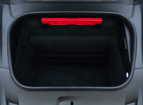 Porsche 911 (992) Sport Classic 42