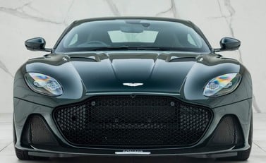 Aston Martin DBS Superleggera 4