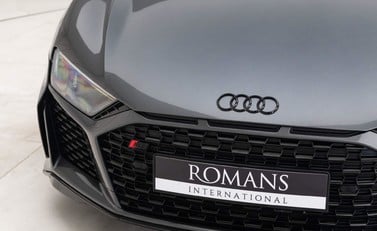 Audi R8 V10 Performance Carbon Black 20