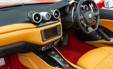 Ferrari California T Handling Speciale 13