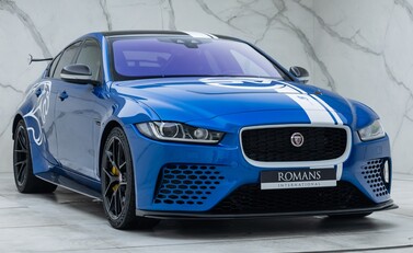 Jaguar XE SV Project 8 6