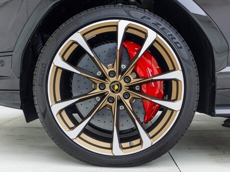 Lamborghini Urus S