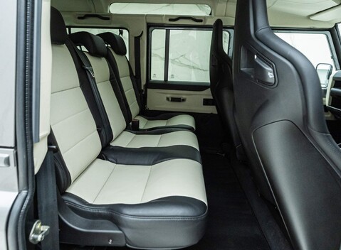 Land Rover Defender 110 Works V8 70th Edition 10