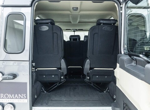Land Rover Defender 110 Works V8 70th Edition 34
