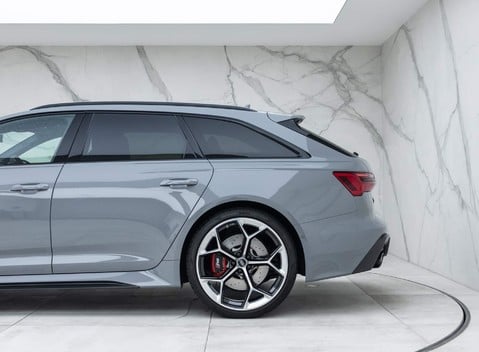 Audi RS6 Avant Performance Carbon Vorsprung 37