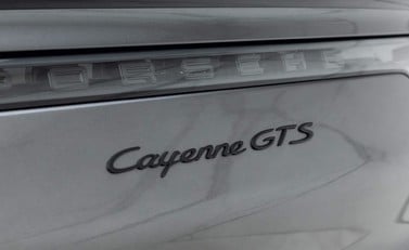 Porsche Cayenne GTS Coupé 31