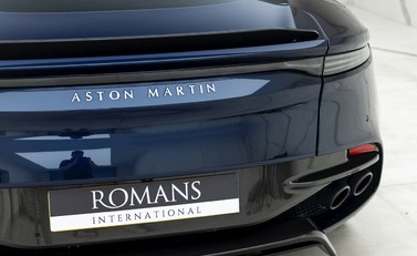 Aston Martin DBS Superleggera 20