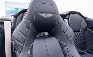 Aston Martin Vanquish S Volante 14