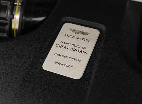 Aston Martin V8 Vantage Roadster F1 Edition 34