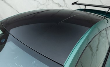 Aston Martin Vantage GT8 24